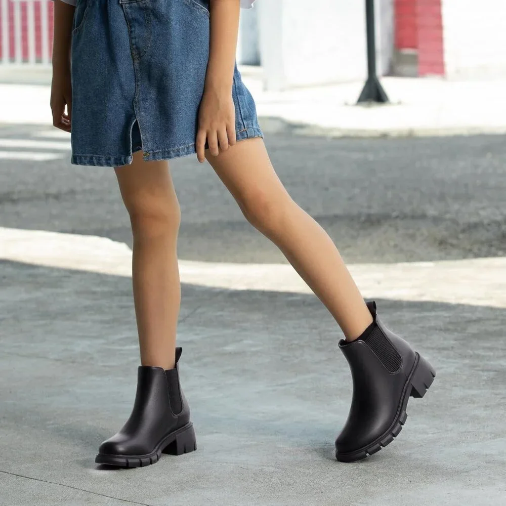 🆕Girls Black Polyurethane Cowgirl Ankle Comfortable Slip on Lug Sole Boot